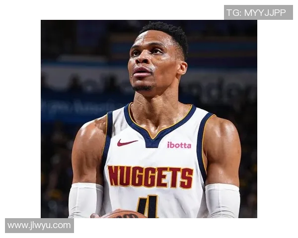 韦德突破变向频繁导致膝盖负担加重为何受伤率高于威少