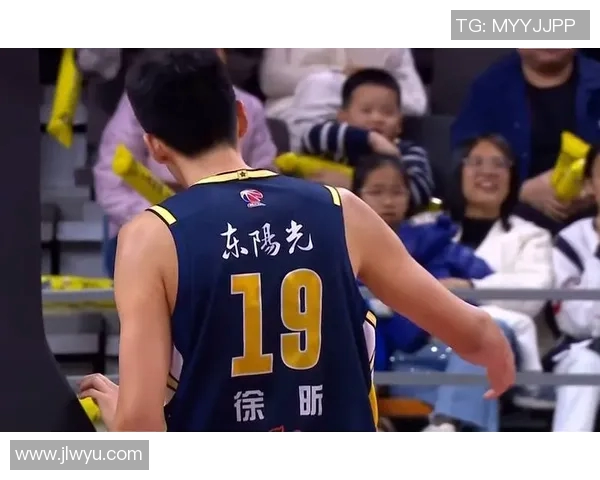 上赛季场均轰26+7!广东功勋外援或重返CBA,会再次成为杜锋麾下救火 上赛季场均轰26+7!广东功勋外援或重返CBA,会再次成为杜锋麾下救火