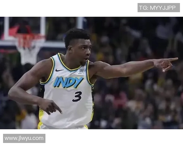 Shams:托马斯因左腿筋拉伤至少缺席三到四周 Shams:托马斯因左腿筋拉伤至少缺席三到四周